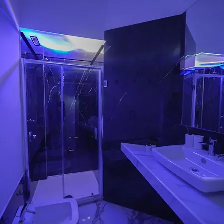 200 Mt Quattro Canti- Rovere アパート パレルモ