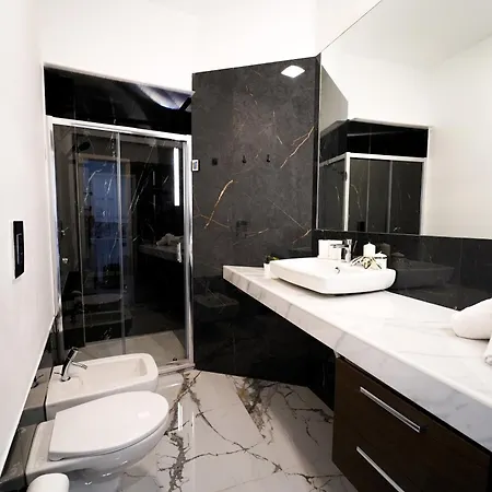 アパート 200 Mt Quattro Canti- Rovere